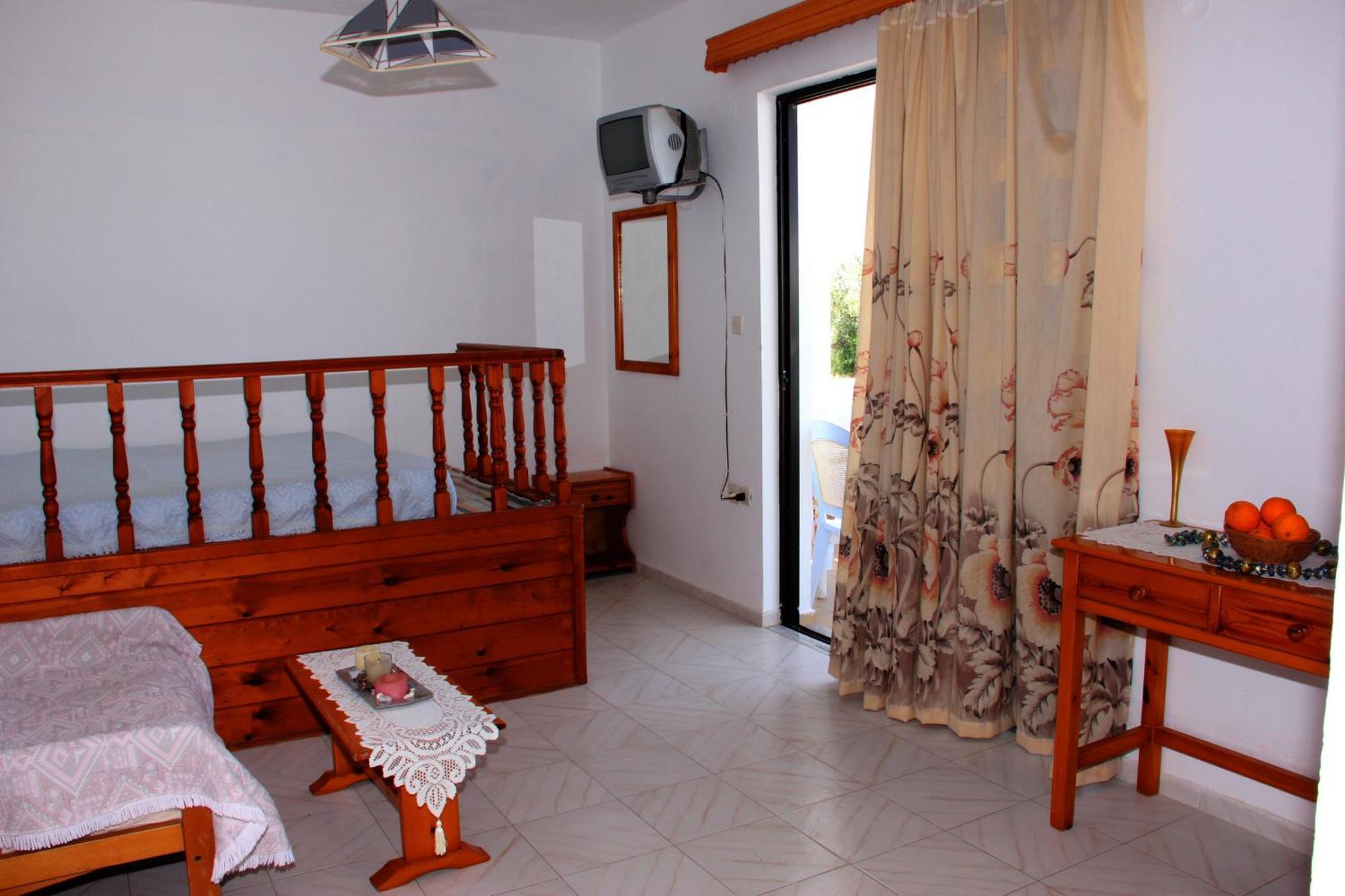 Agathi Studios CCharaki Exterior foto