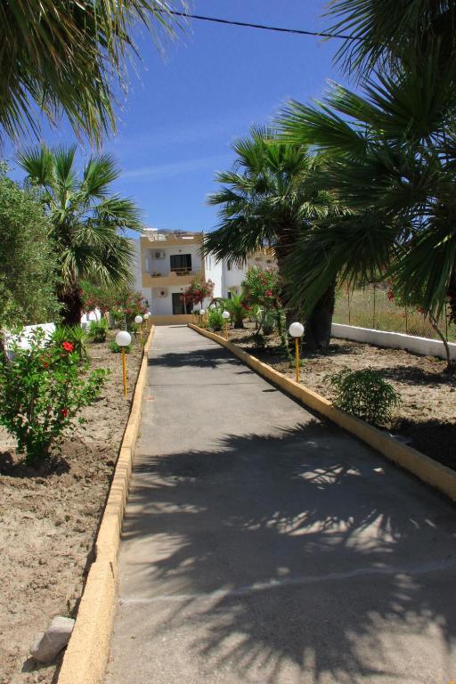 Agathi Studios CCharaki Exterior foto