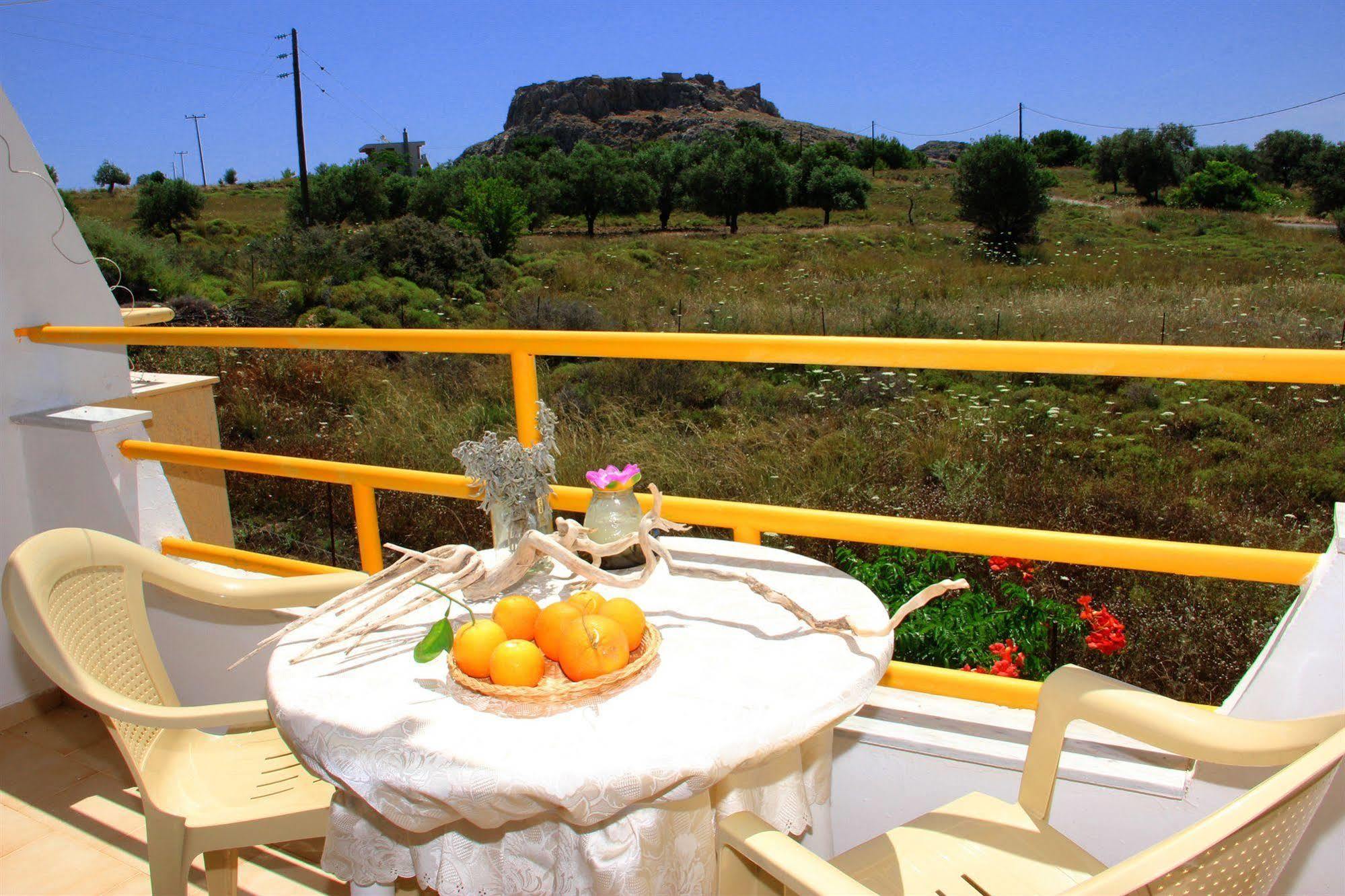 Agathi Studios CCharaki Exterior foto